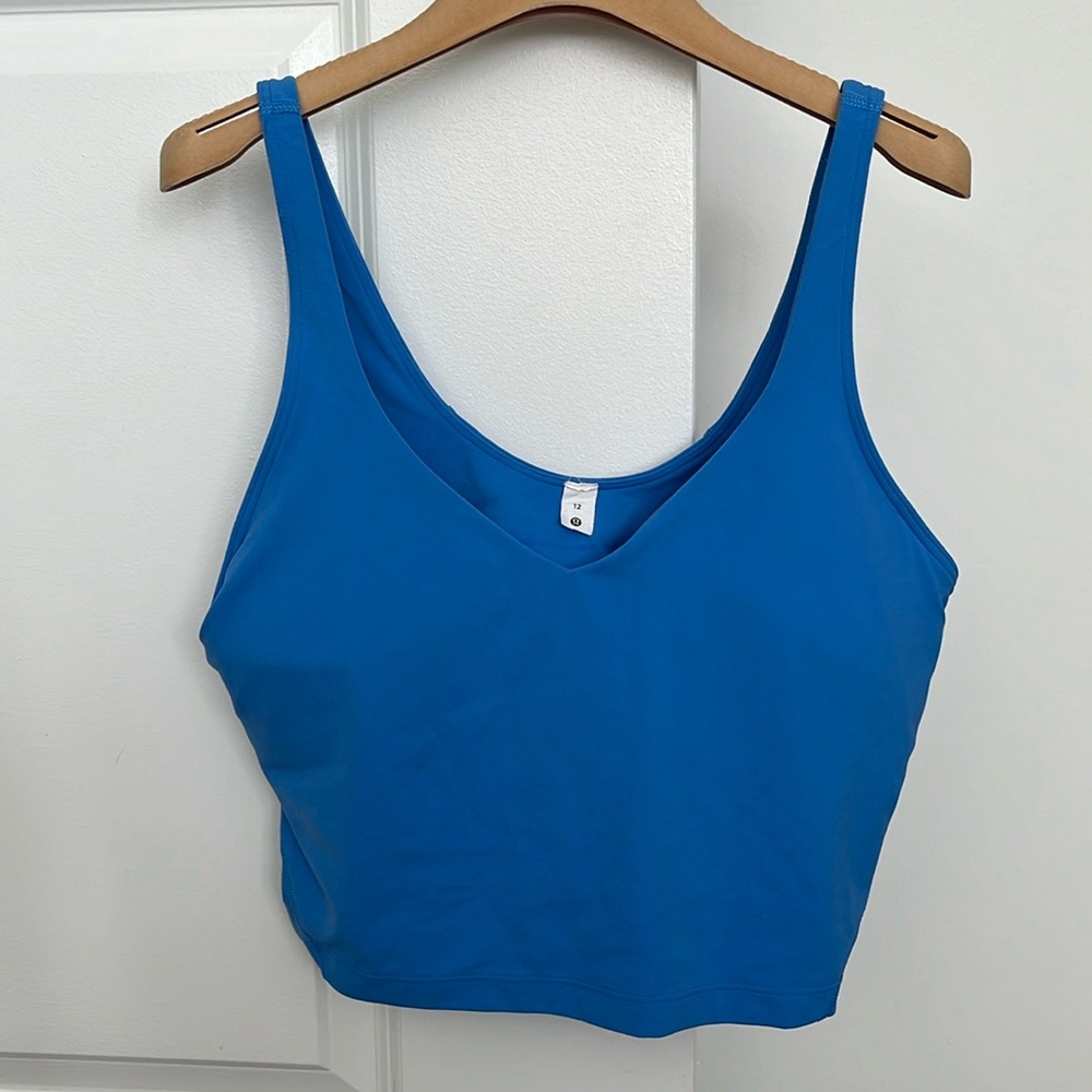 Lululemon exercise tank
